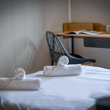 Le Liberation - Hotel Lesdigueres - Rocade เกรอน็อบล์ ภายนอก รูปภาพ