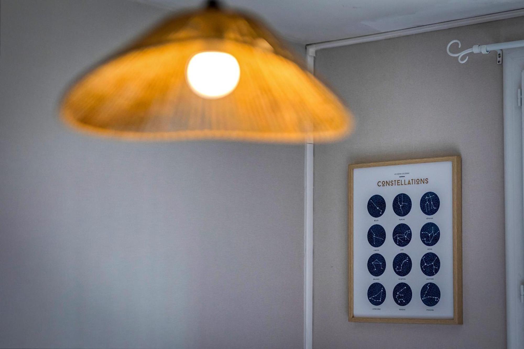 Le Liberation - Hotel Lesdigueres - Rocade เกรอน็อบล์ ภายนอก รูปภาพ